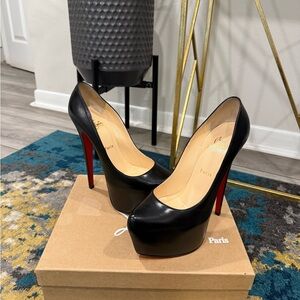 Christian Louboutin Black Platform Heels DAFFODILE (Only Worn Once)